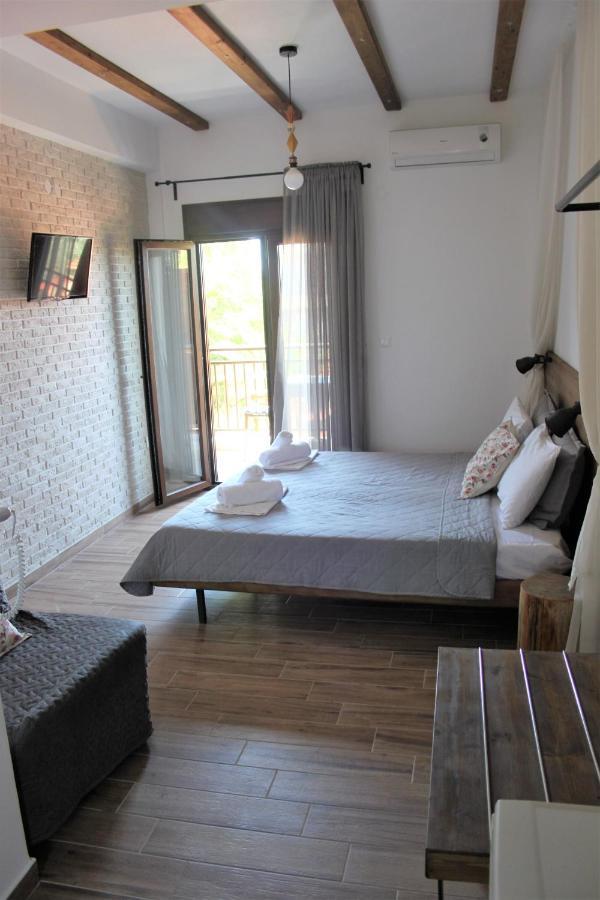 House Ekton Lejlighedshotel Pefkari Eksteriør billede